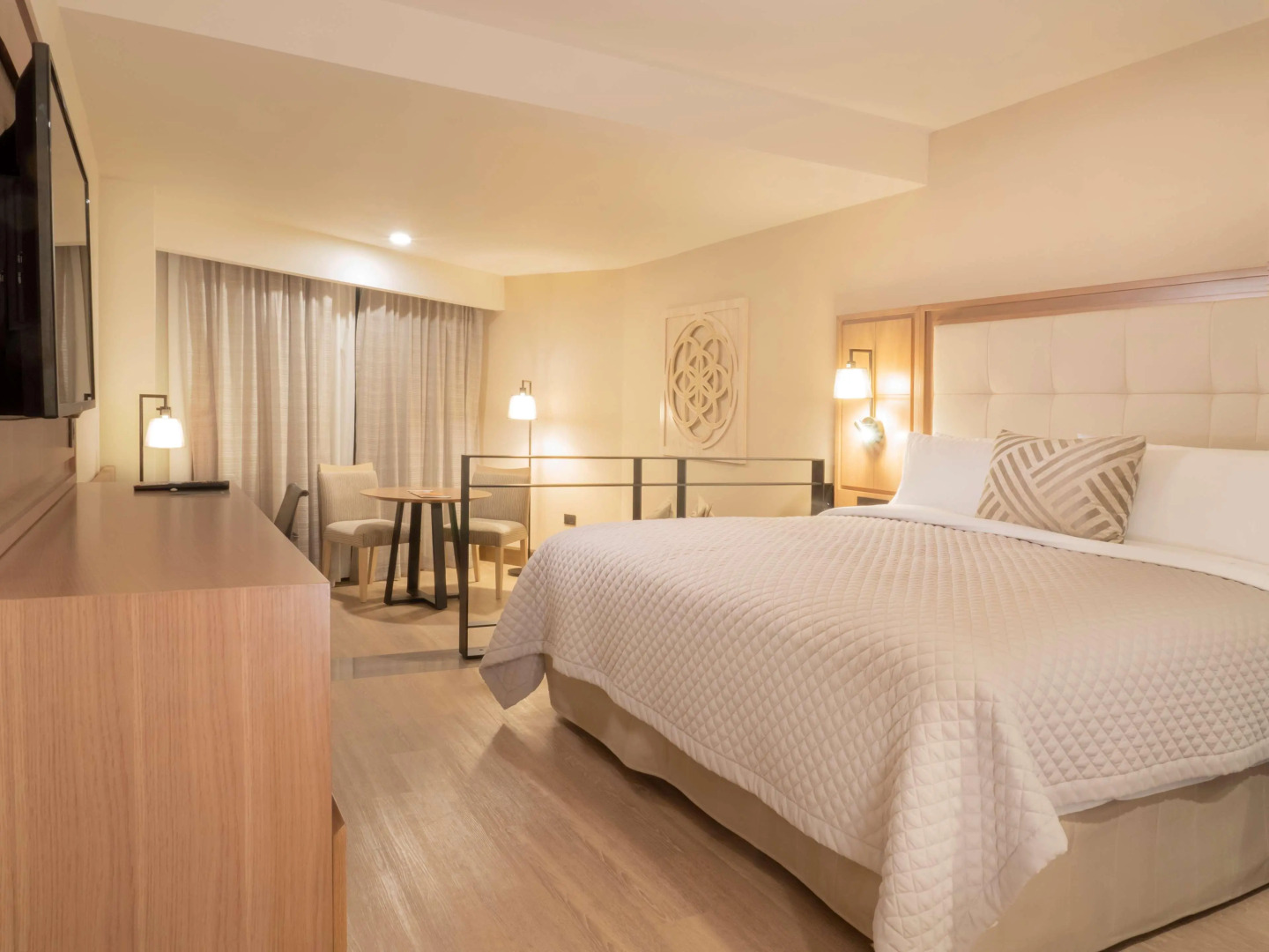 MS Milenium Monterrey, Curio Collection by Hilton