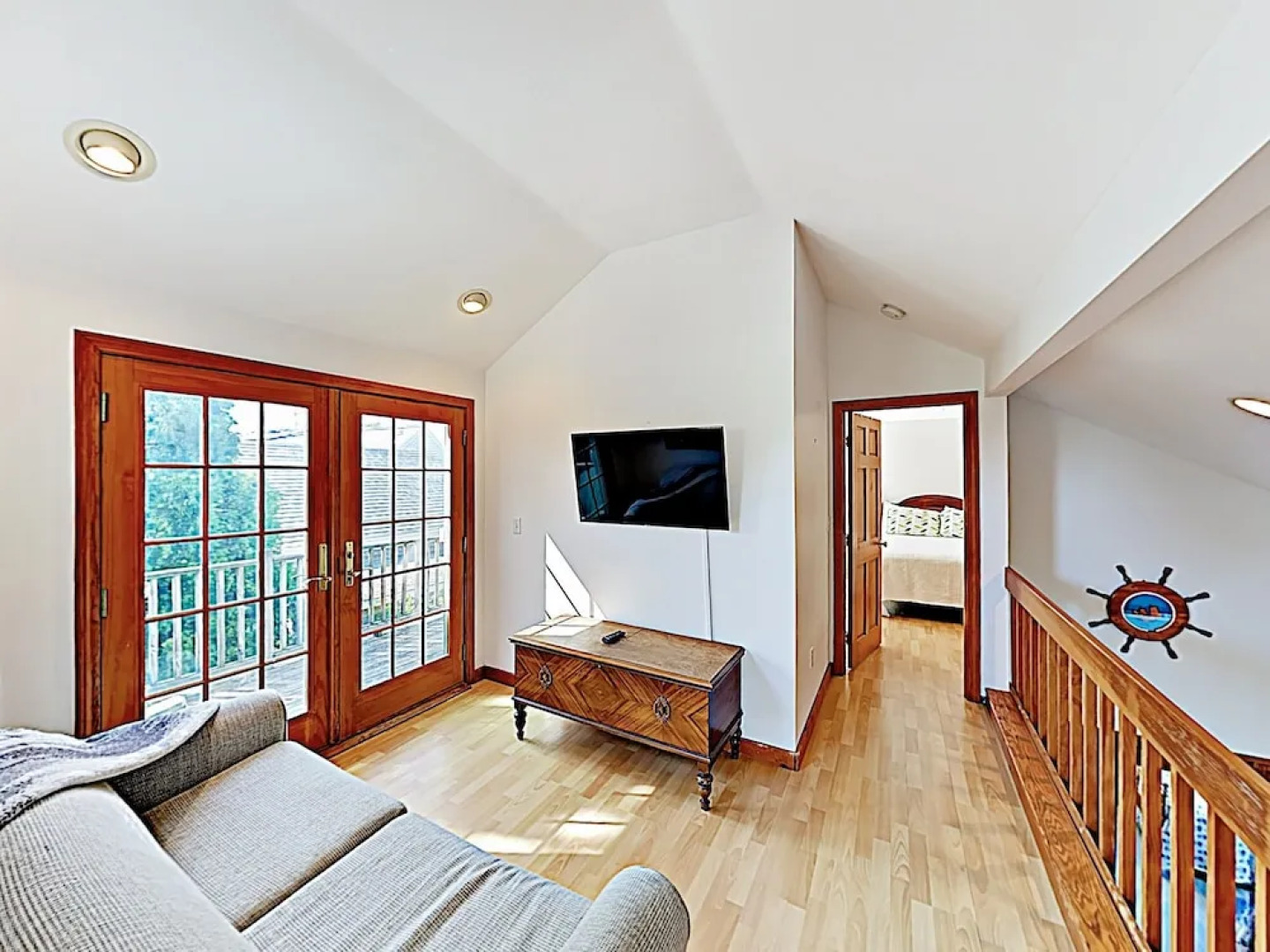 55 West Dennis - 3 Br Home