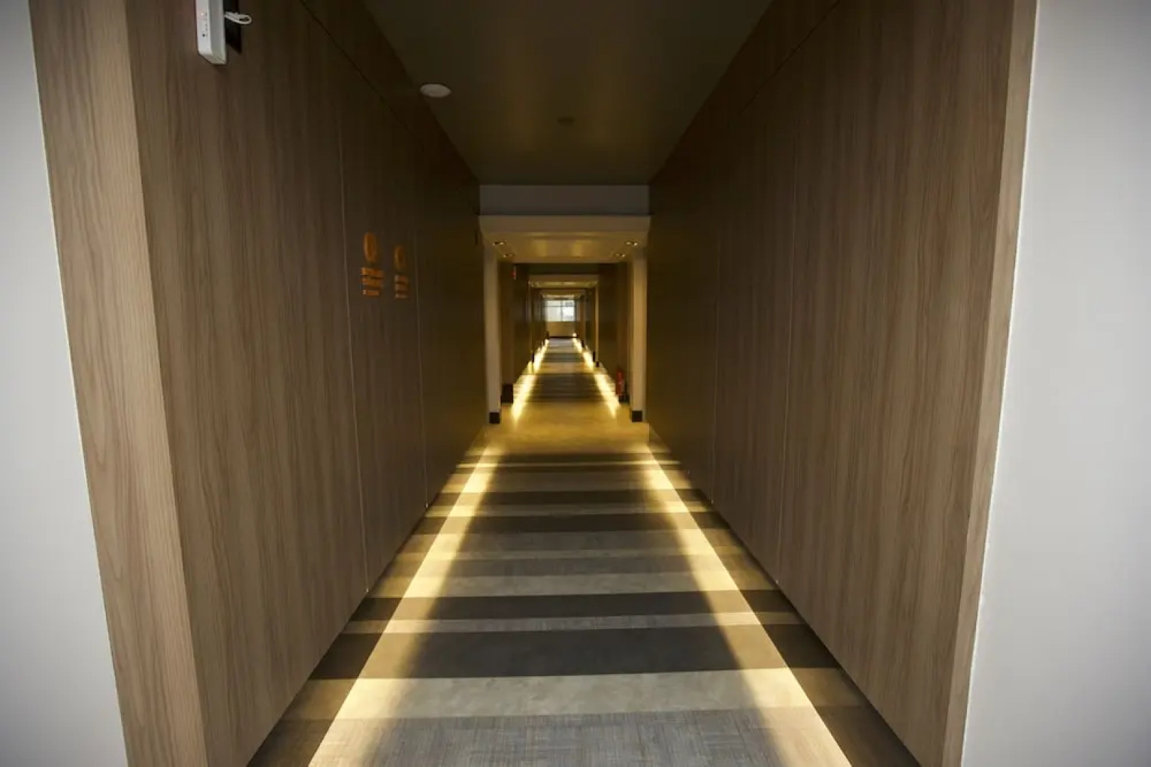 Mogano Business Hotel