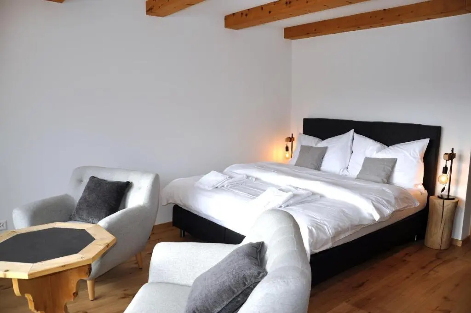 !NEW! Charming Studio facing Piz Rosatsch