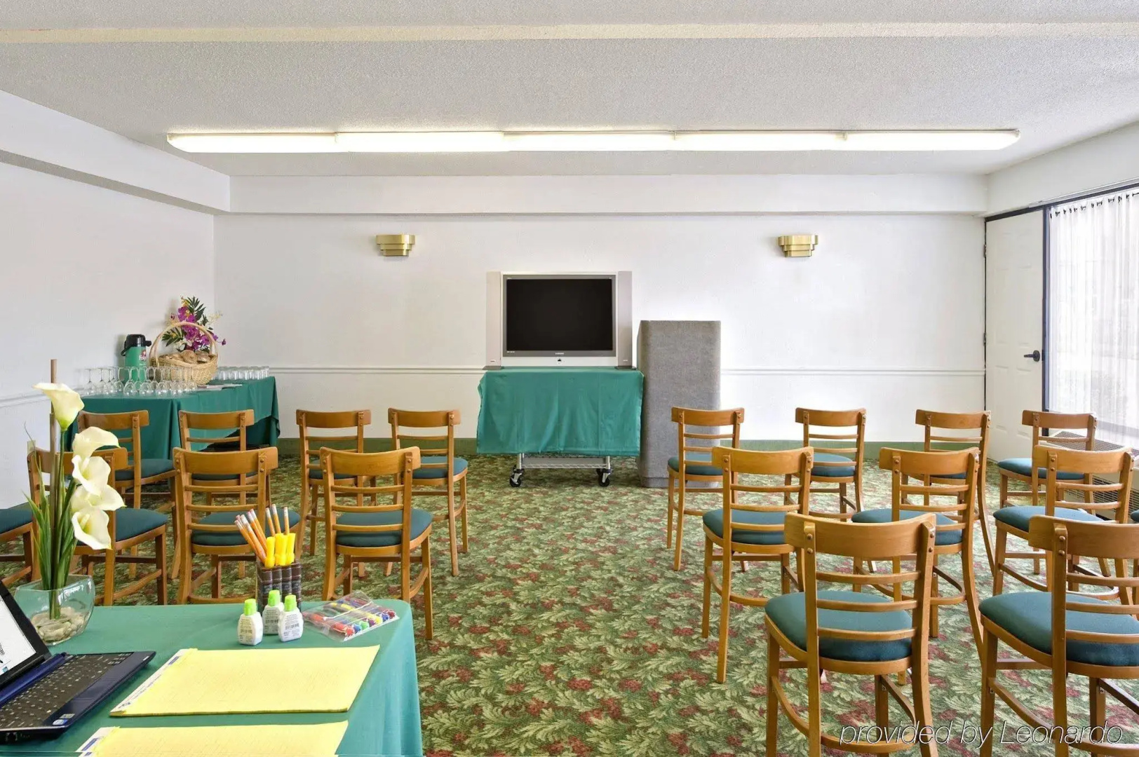 Americas Best Value Inn & Suites Melbourne
