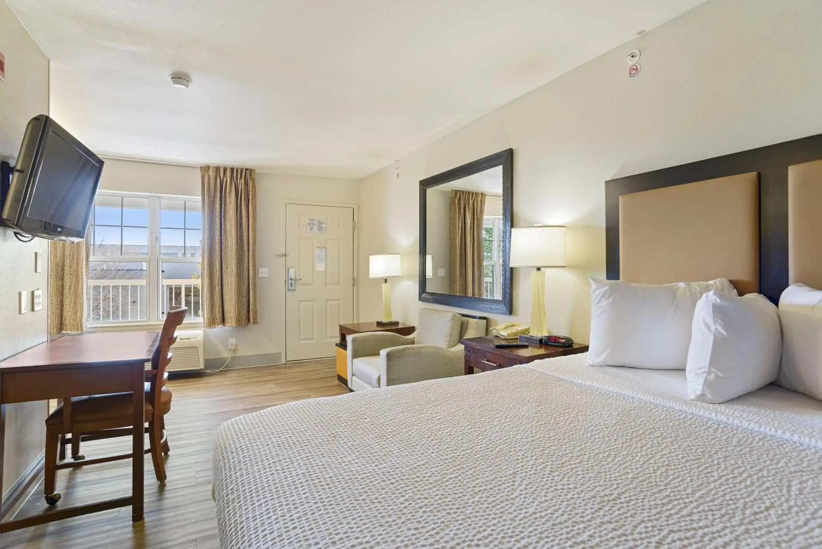 Extended Stay America Suites Kansas City Lenexa 87th St