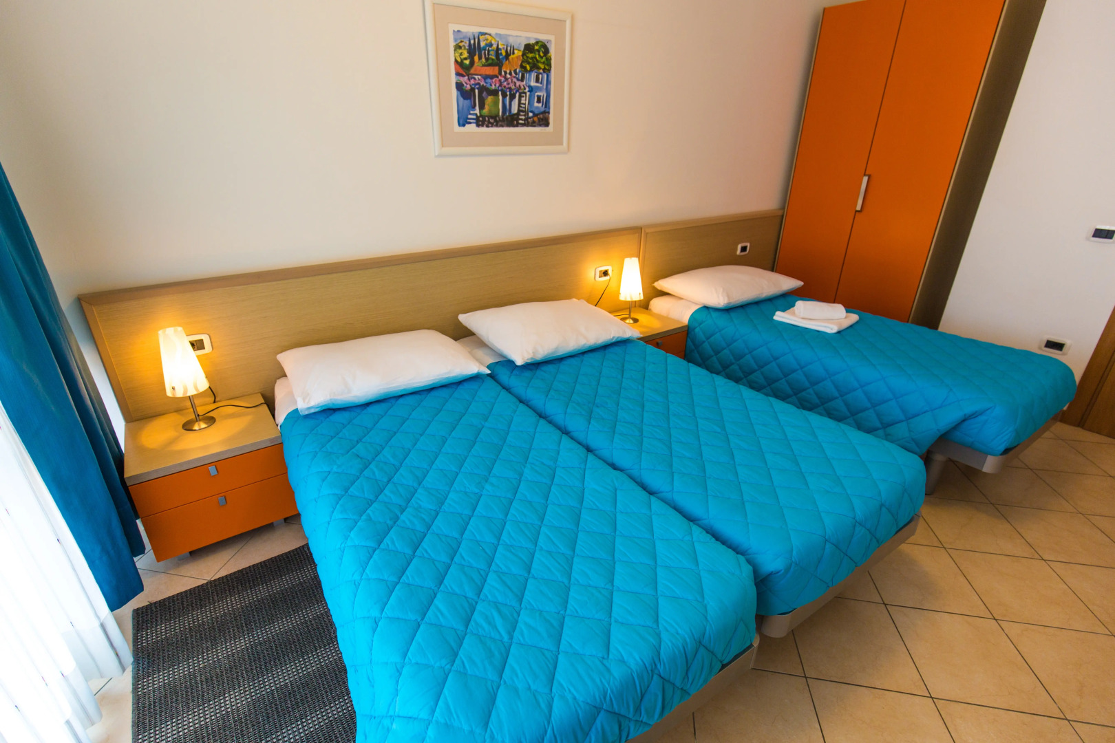 Splendid Golden Rocks Resort