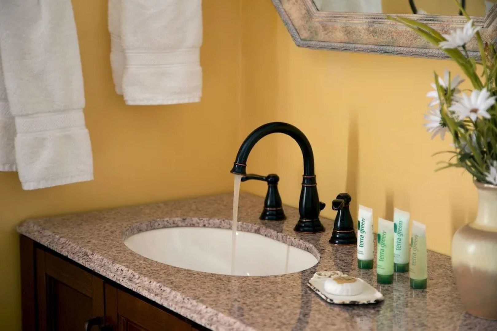 1825 Inn Bed and Breakfast