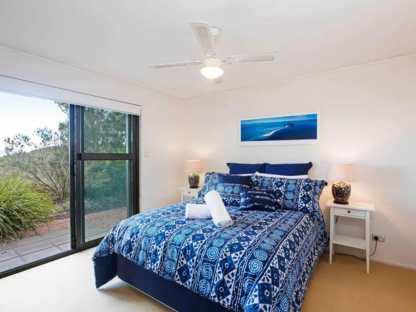 Beach House 7' 26 One Mile Close - air conditioned, wifi, foxtel, linen