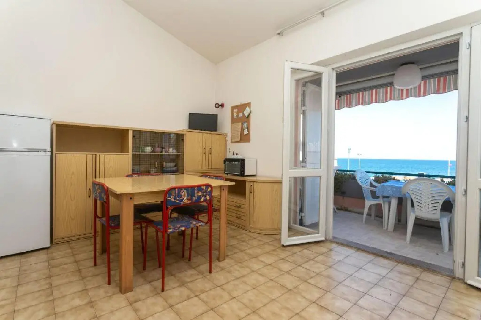 M79 - Marcelli, Trilocale Fronte Mare in Residence Con Piscina