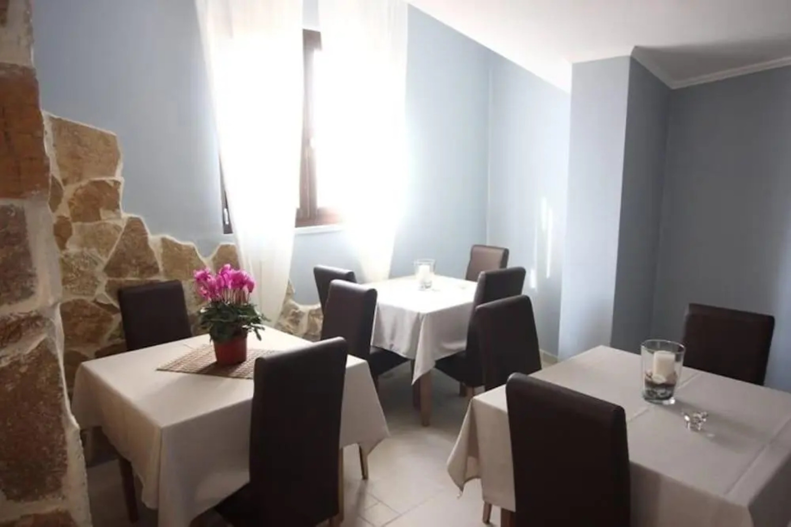 La Maison Rouge Resort