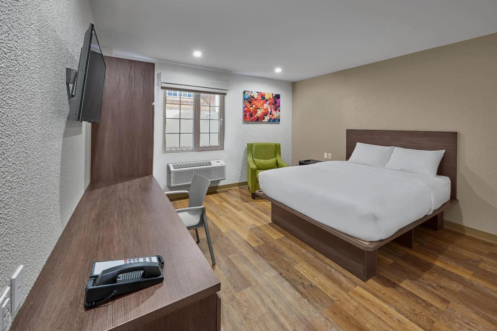Extended Suites Celaya Galerías
