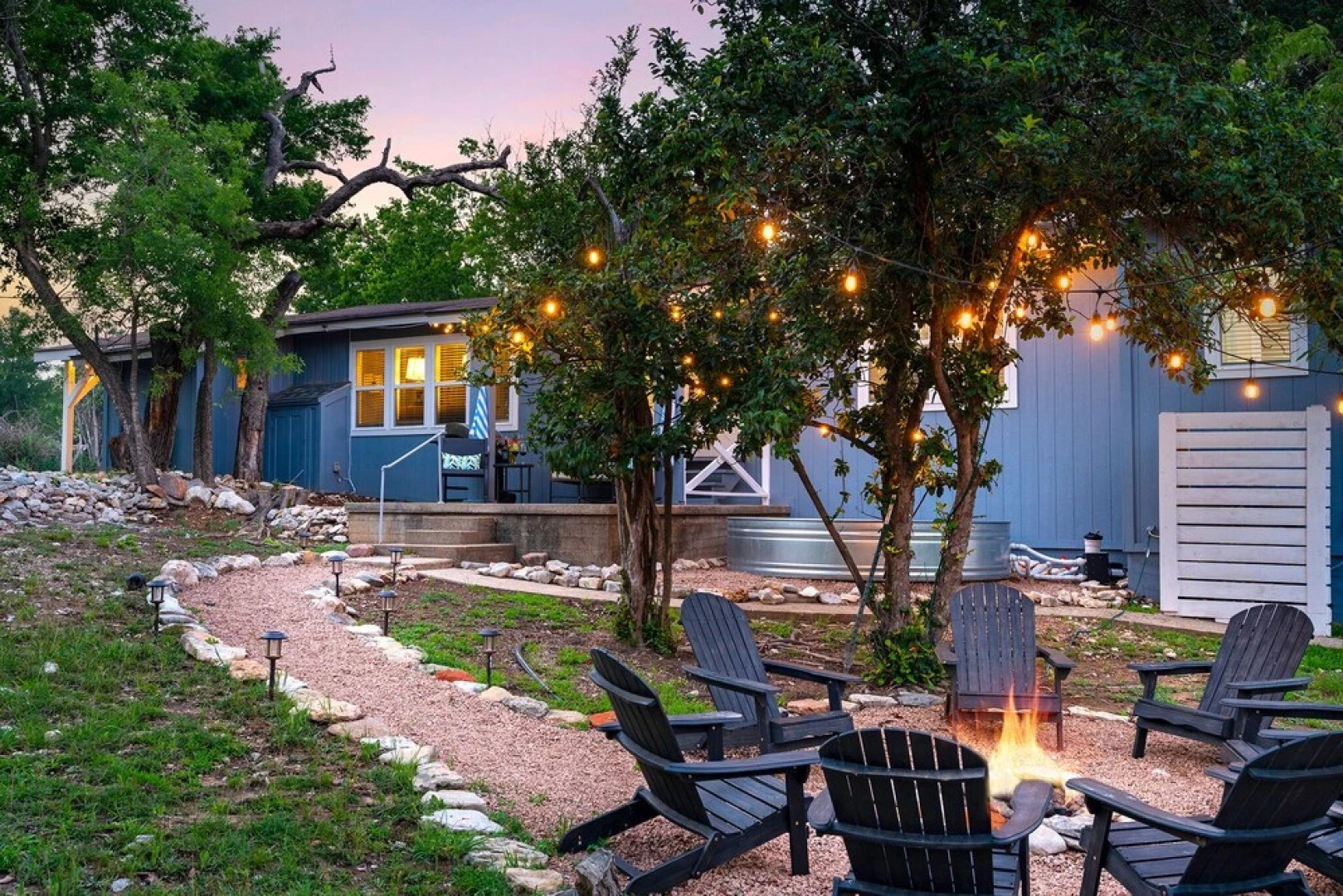 Luxurious Haus With Firepit & Cowboypool - 6 Mins to Fred