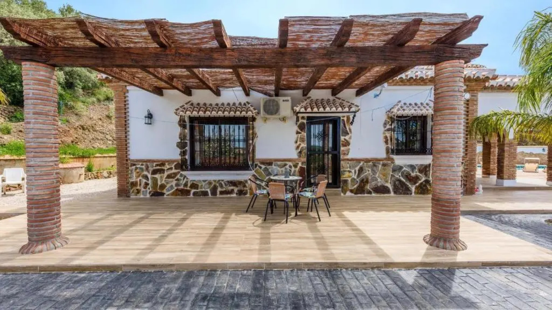 Villa Asuncion Arenas by Ruralidays