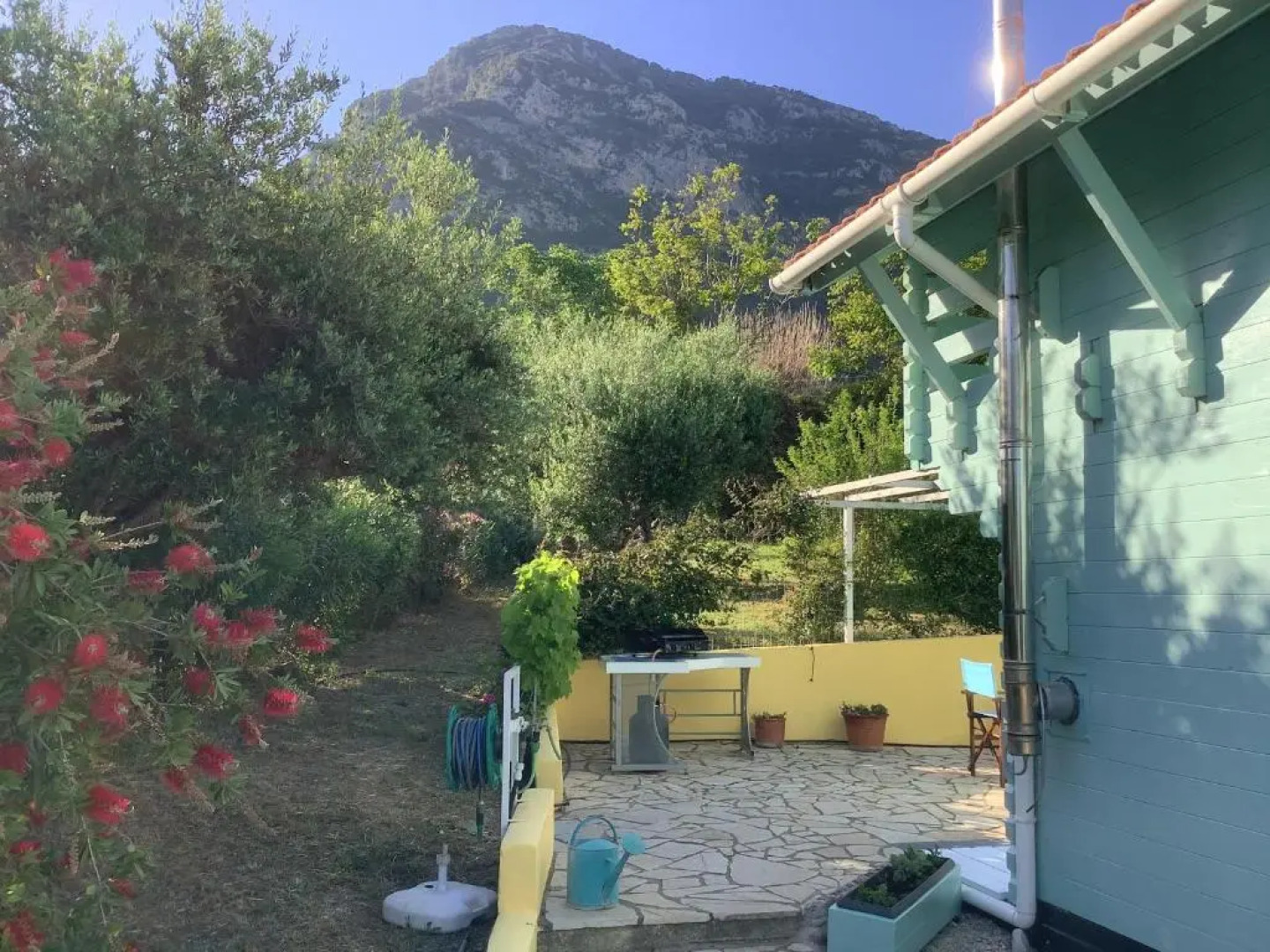 The Cabin, Kyparissia