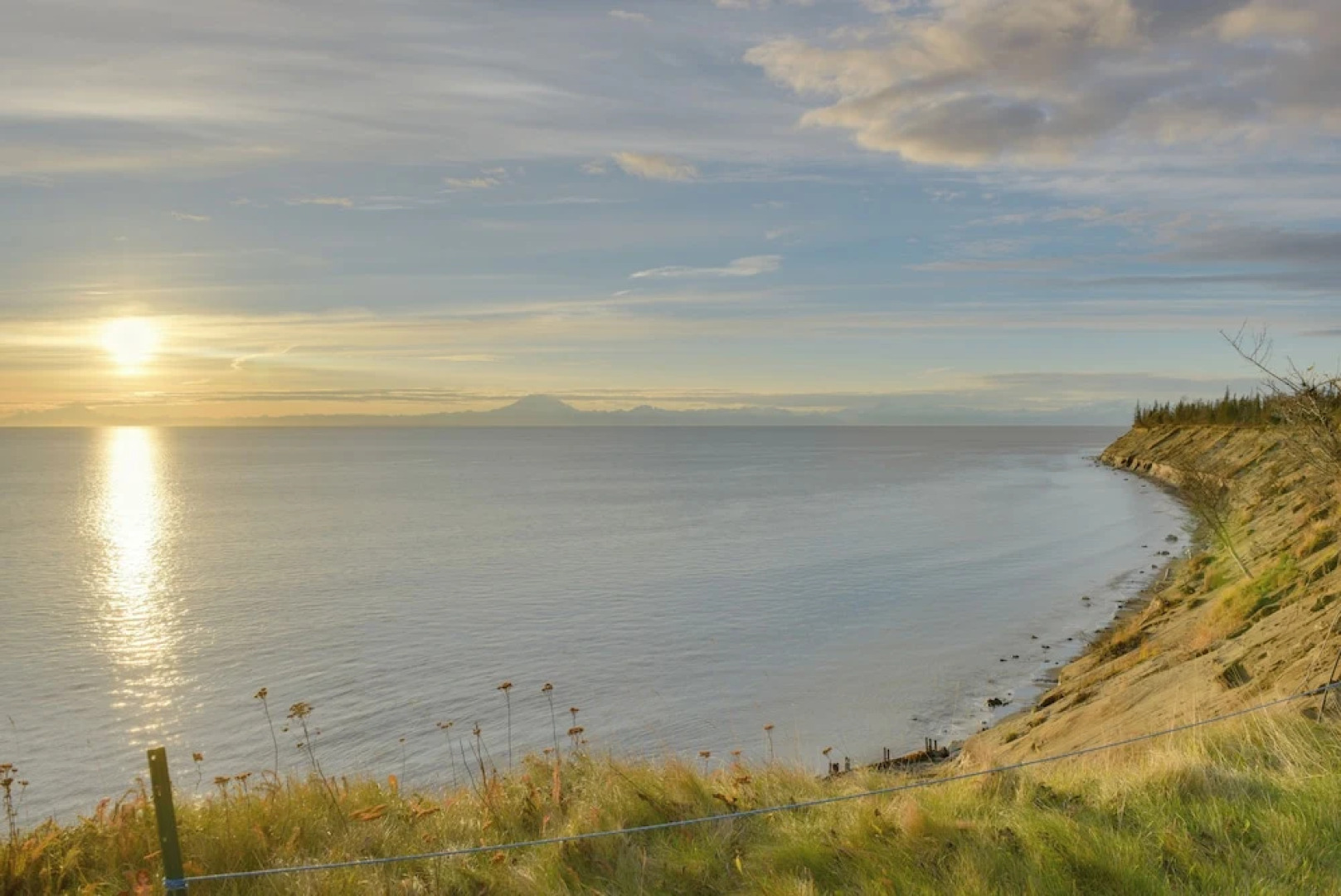 Oceanfront Kenai Villa w/ Fireplace & Deck