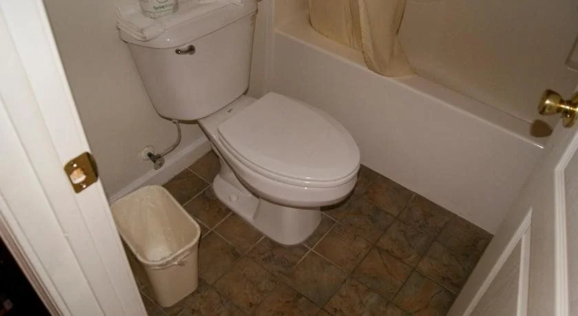 American Inn And Suites