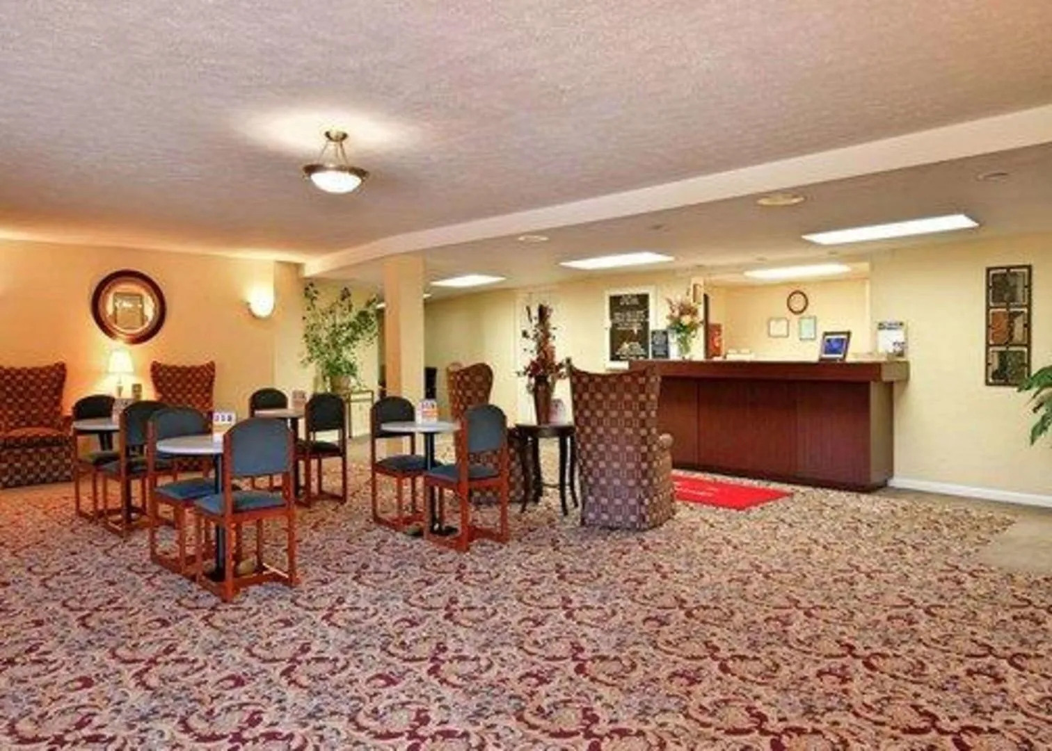 Gold Star Inn & Suites