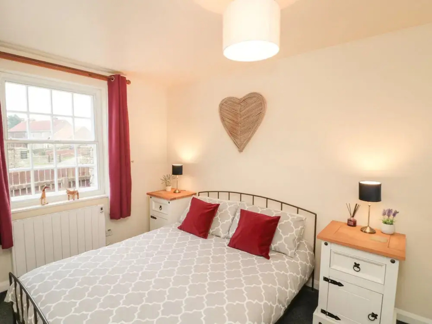 Apartment 1 Sneaton Hall