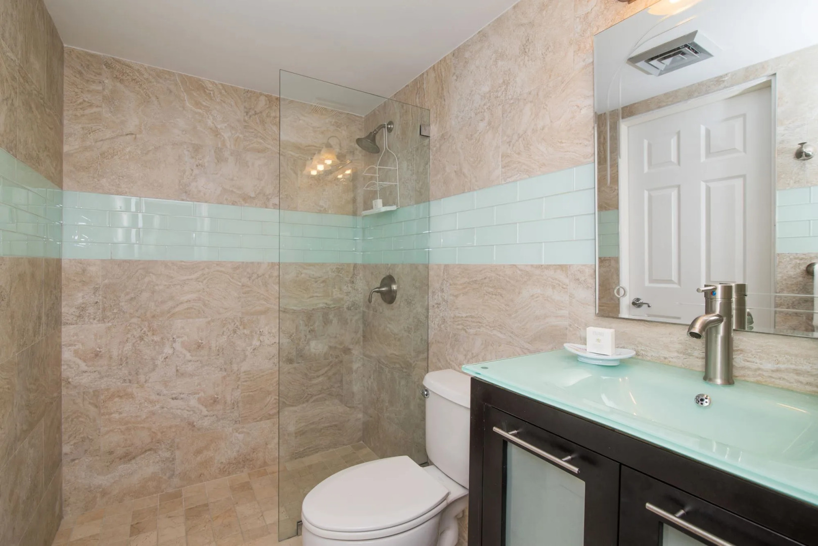 Aqua Bay Club Condos