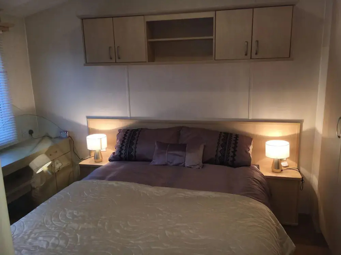 Homely 23 Bed Static Caravan, Quiet Peaceful Site