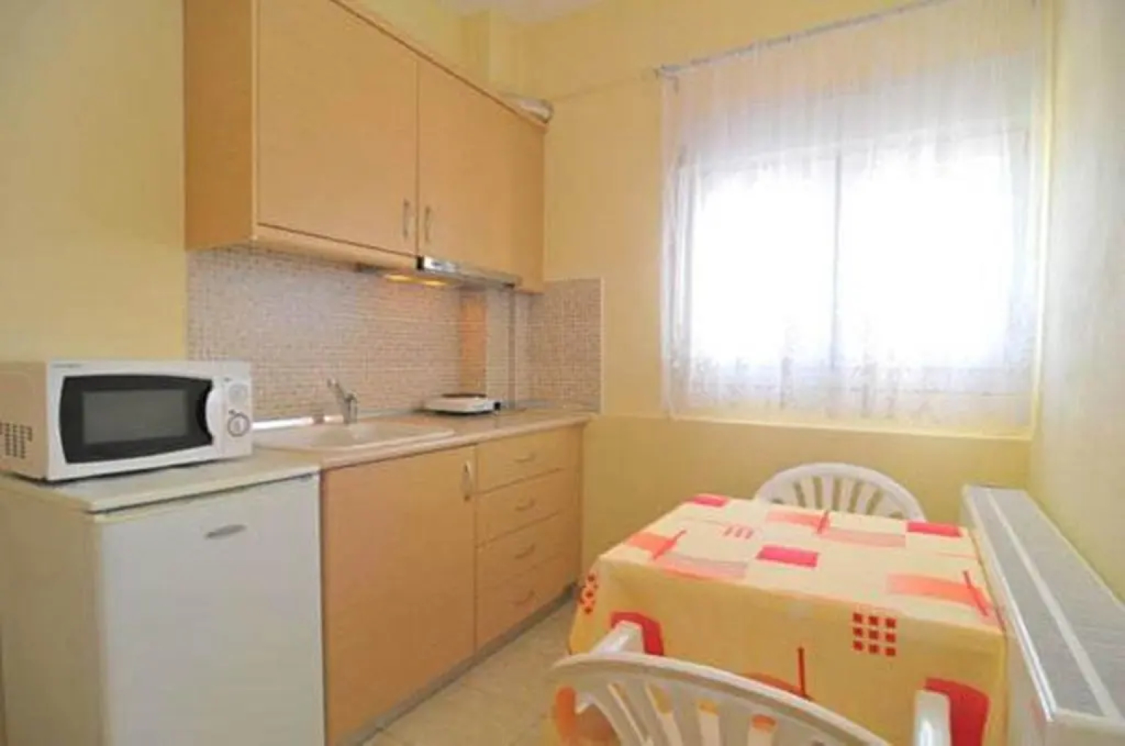 Nestor Apartments