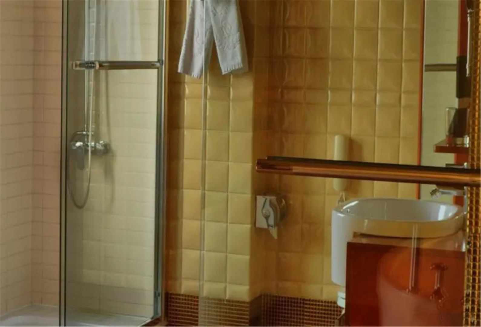 The Corporate Hotel Central