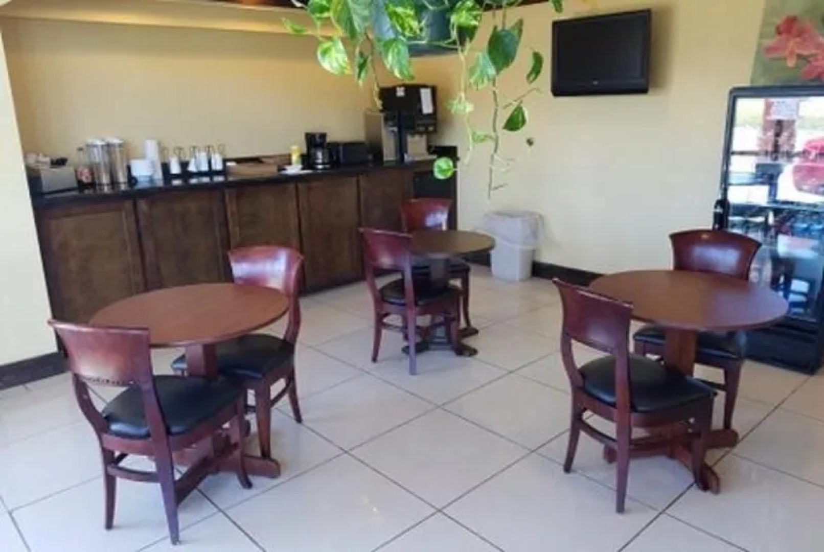 Americas Best Value Inn Savanna