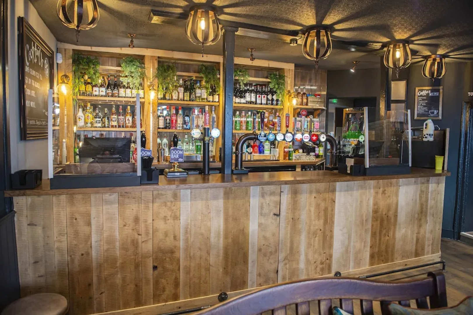 Kings Arms Hotel