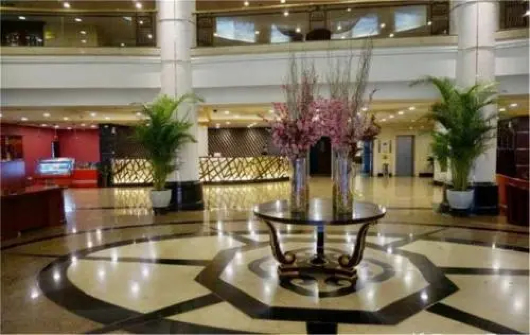 Aierbo Internatioanl Hotel