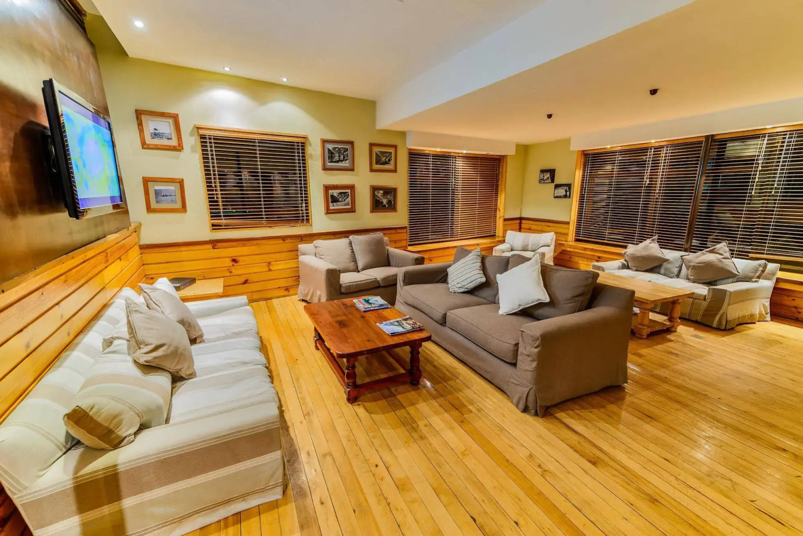 Colorado Apart Hotel