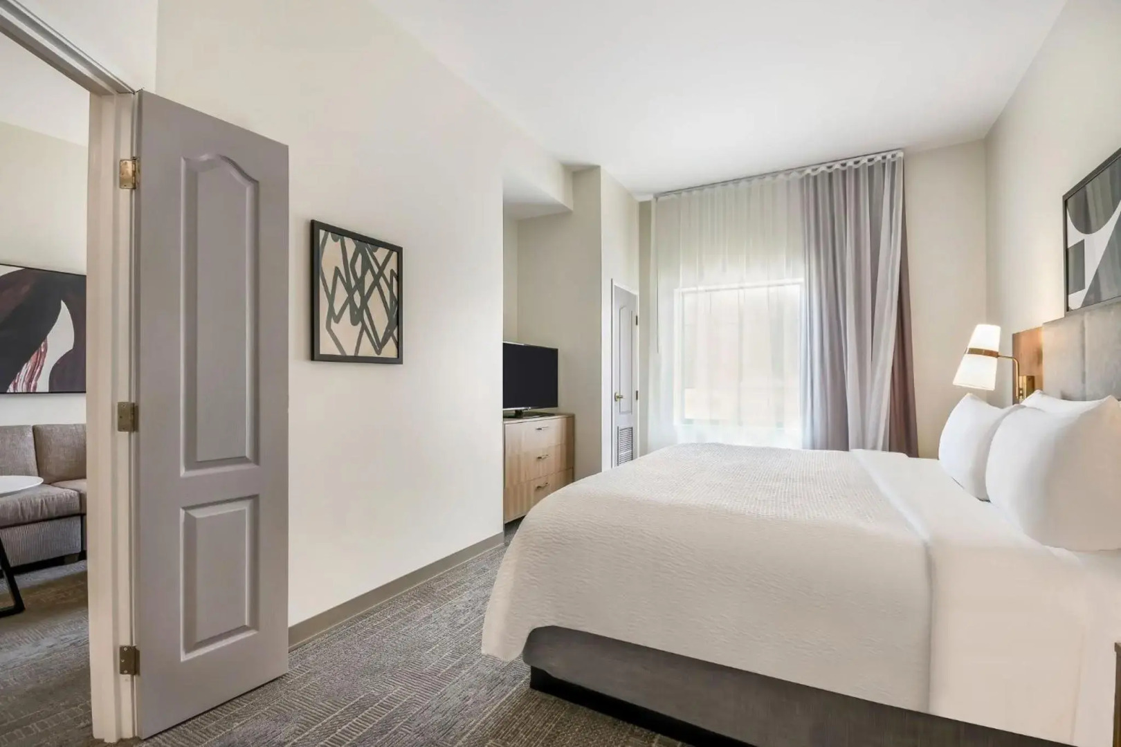 Staybridge Suites Toledo - Maumee by IHG