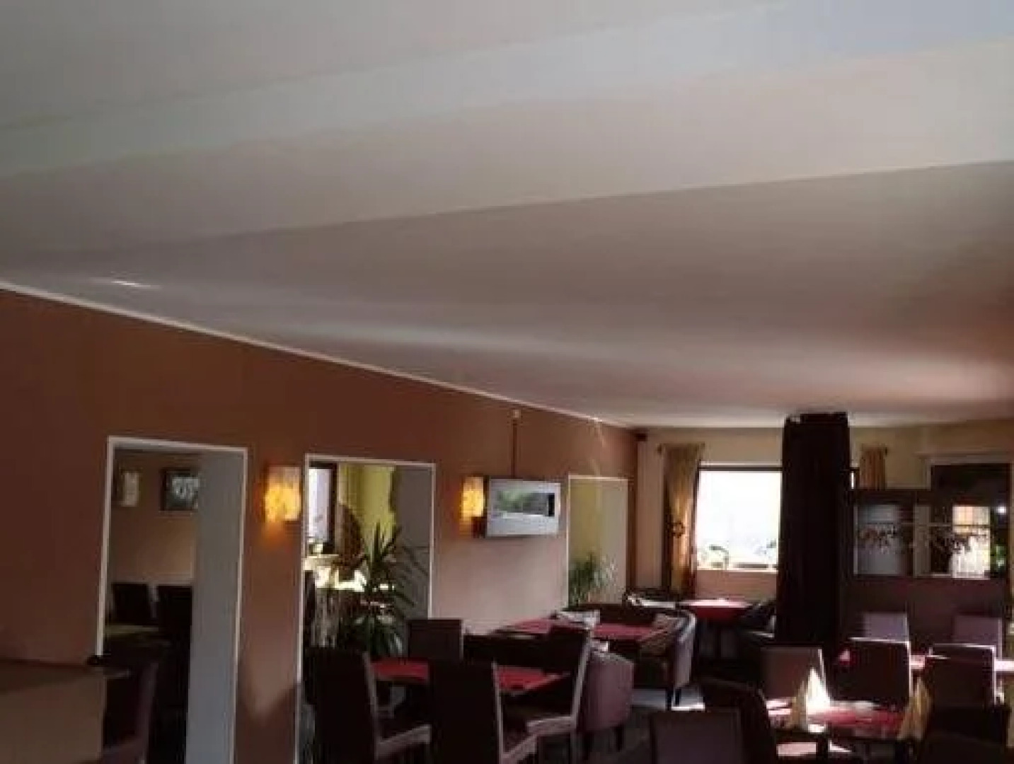 lukAs Restaurant Hotel Lounge Bar