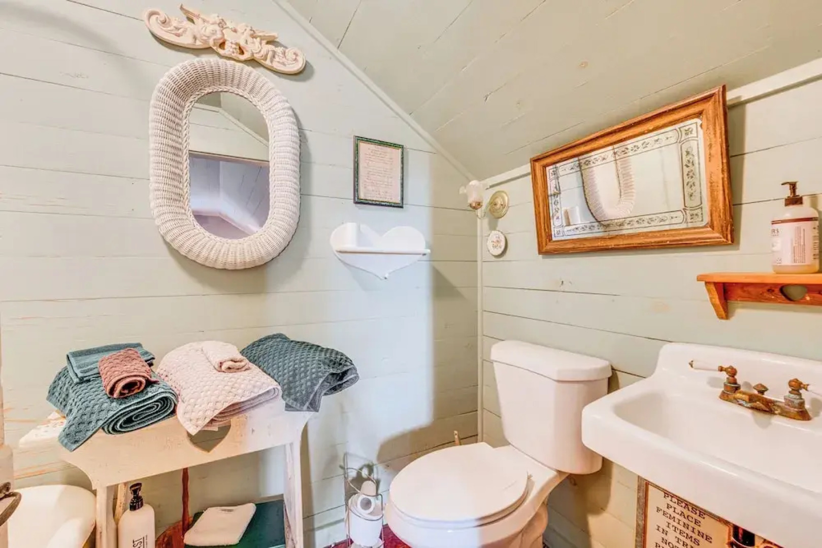 Whimsical New Roads Home < 1 Mi to Main Street!