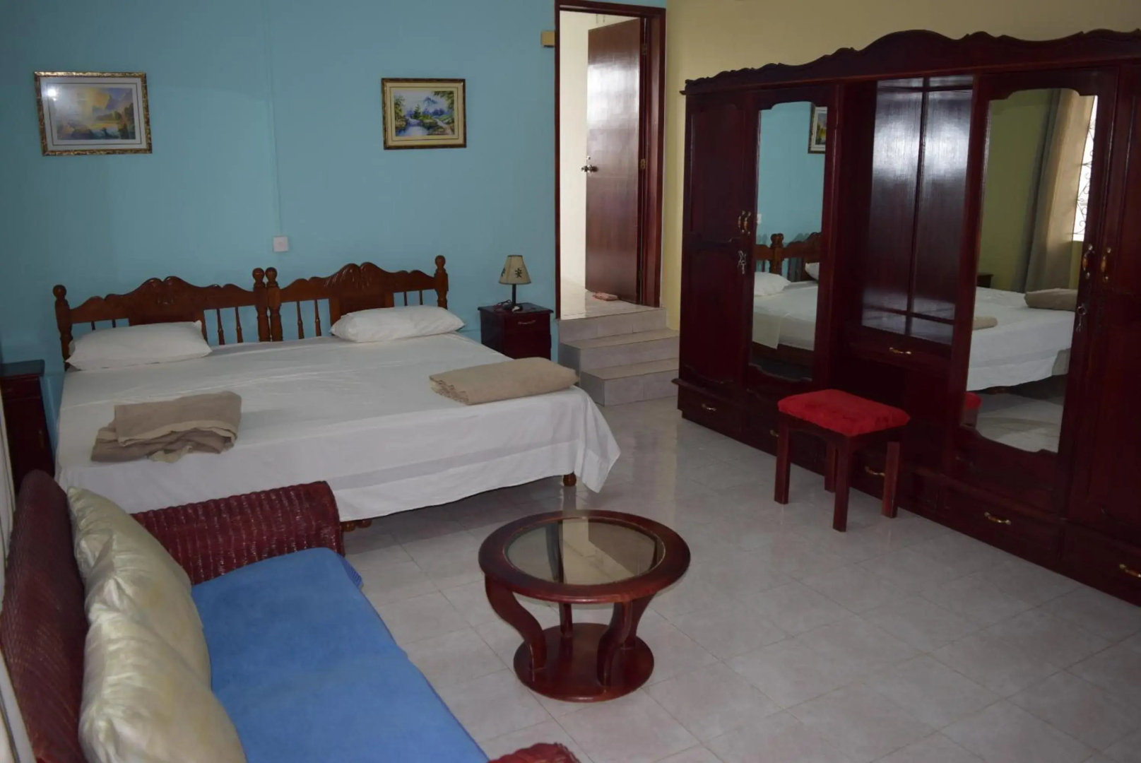 Mauri holidays 'Budgeted Apartment'