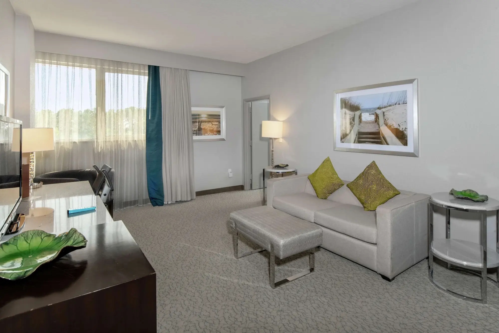 DoubleTree by Hilton Hotel Jacksonville Airport