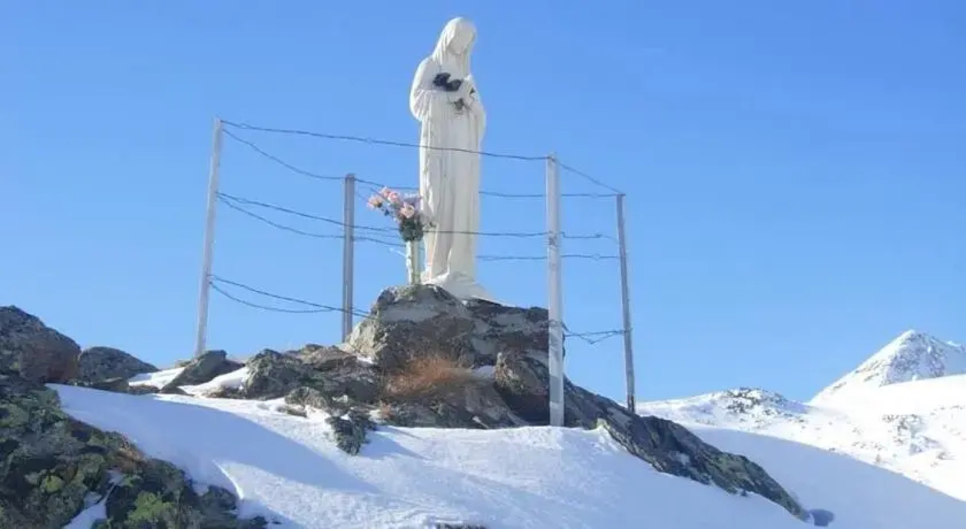 Rifugio Capanna Anzana 2050 m.s.l.m.