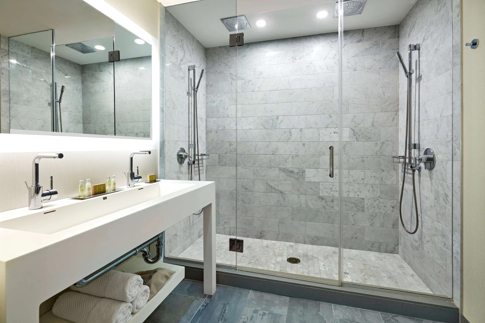 Hotel MDR Marina del Rey - a DoubleTree by Hilton