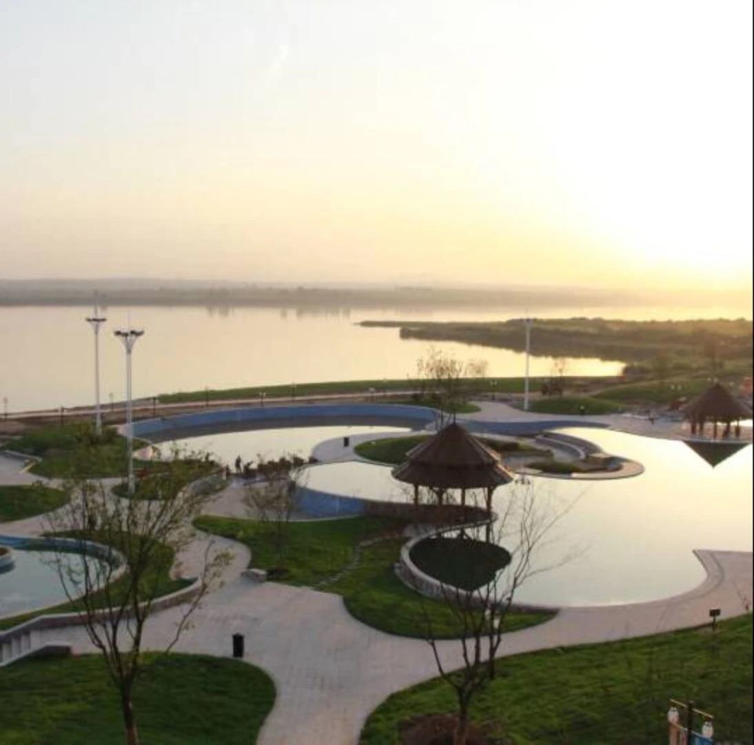 Queshan Lake Arcadia International Resort