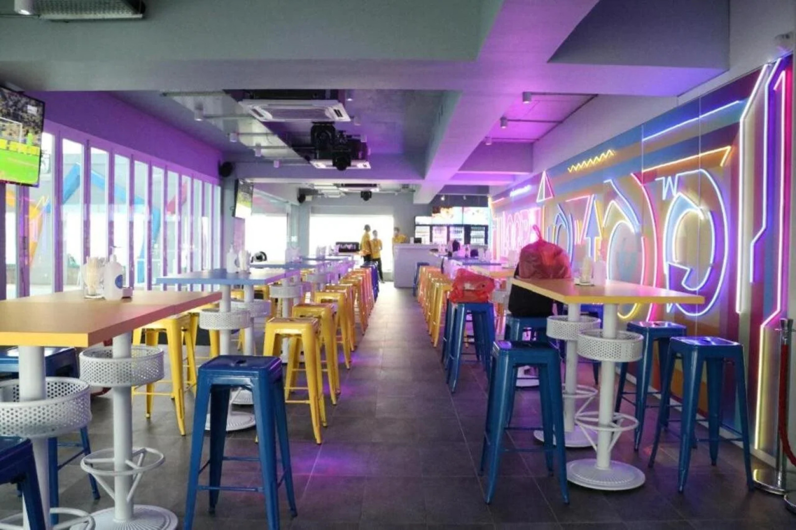 Pacific Regency Hotel Suites