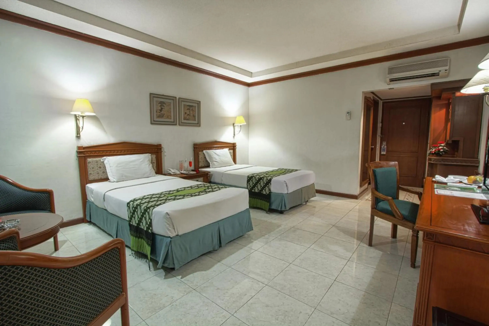 Kusuma Sahid Prince Hotel