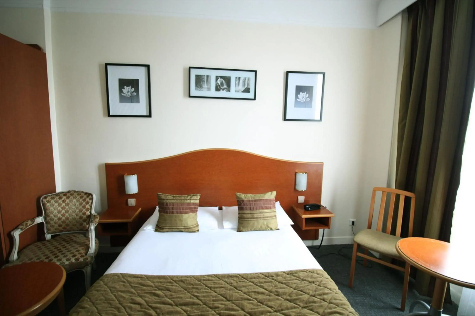 Hotel Crystal Reims Centre