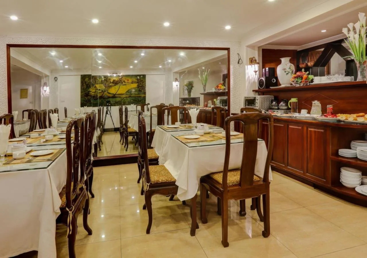 Hanoi Little Town Hotel