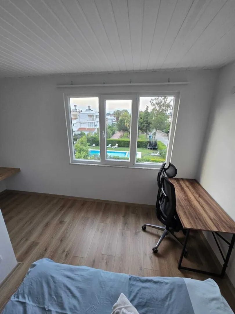 VILLA OLINDA 4 BED with huge garden