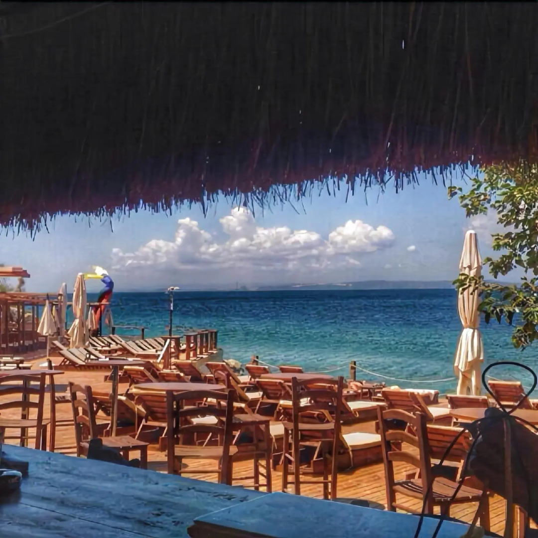 Ayanya Beach & Bistro Bungalows