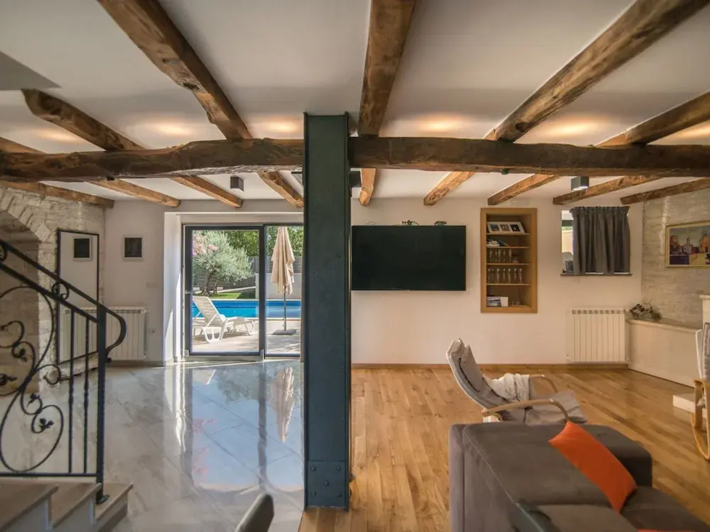 Stunning Villa in Kringa With Swimming Pool