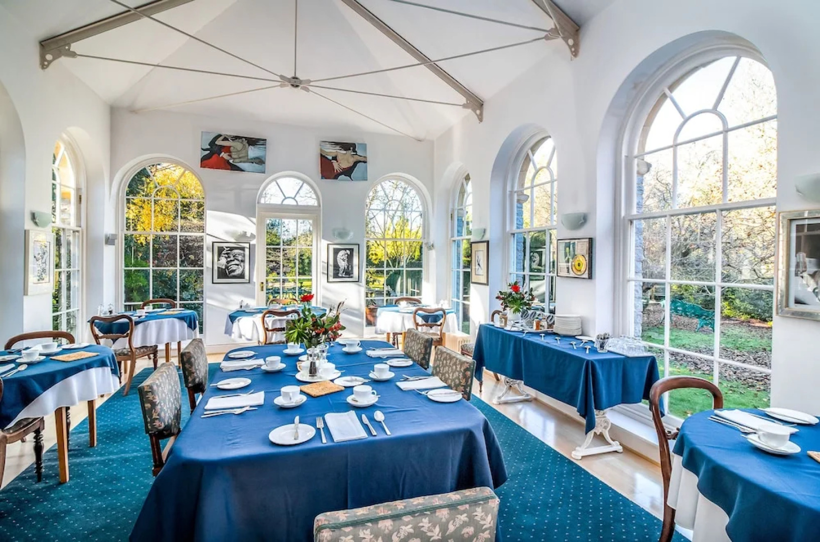 The Lynch Country House