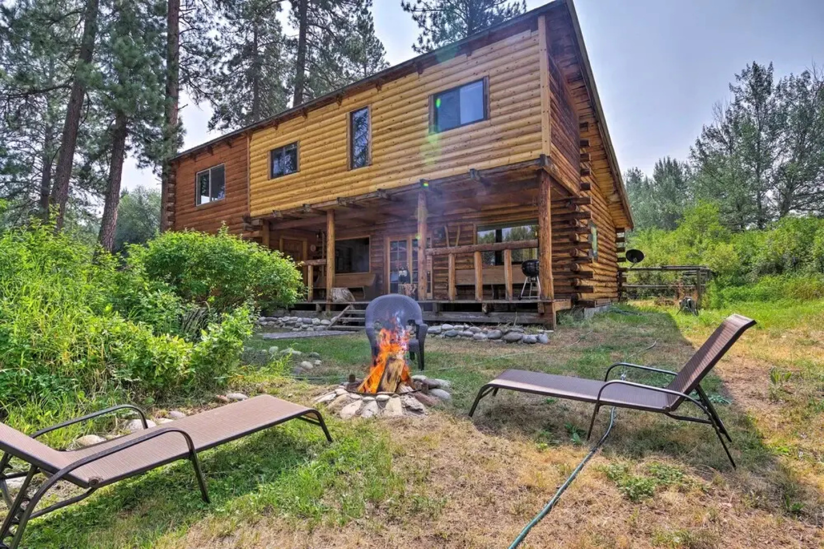 Rustic Idaho Cabin < 10 Mi to Payette Lake!