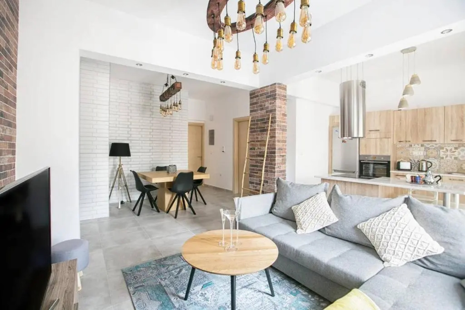Greek Story - Amazing new 2bed apartment in Athens
