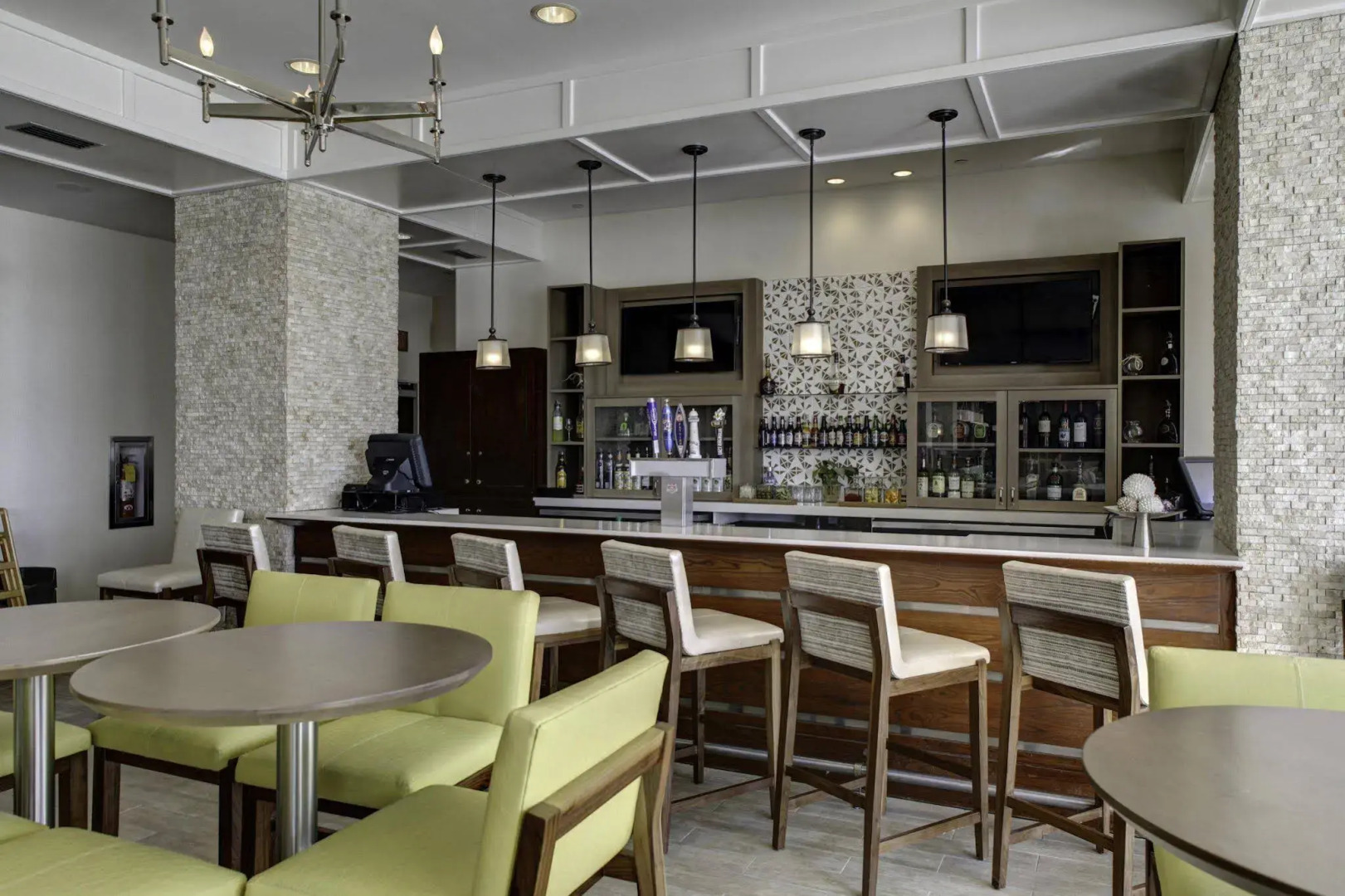 DoubleTree by Hilton Hotel Biloxi