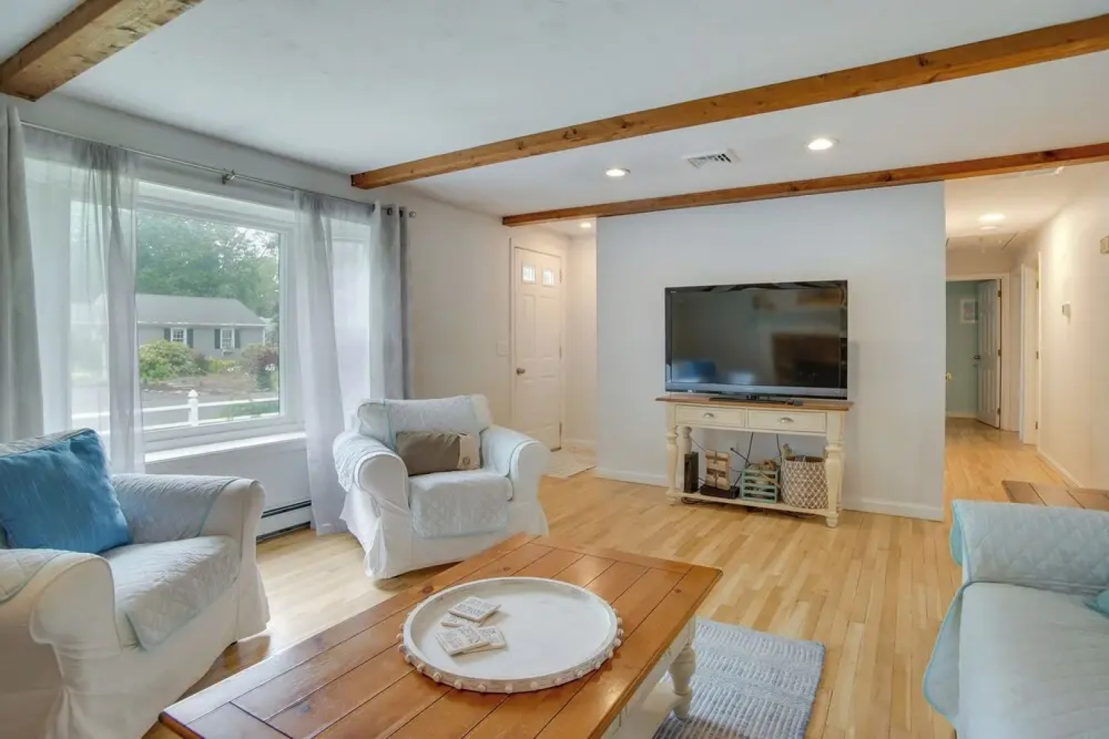 Dennis Retreat: 4 Mi to Mayflower Beach!