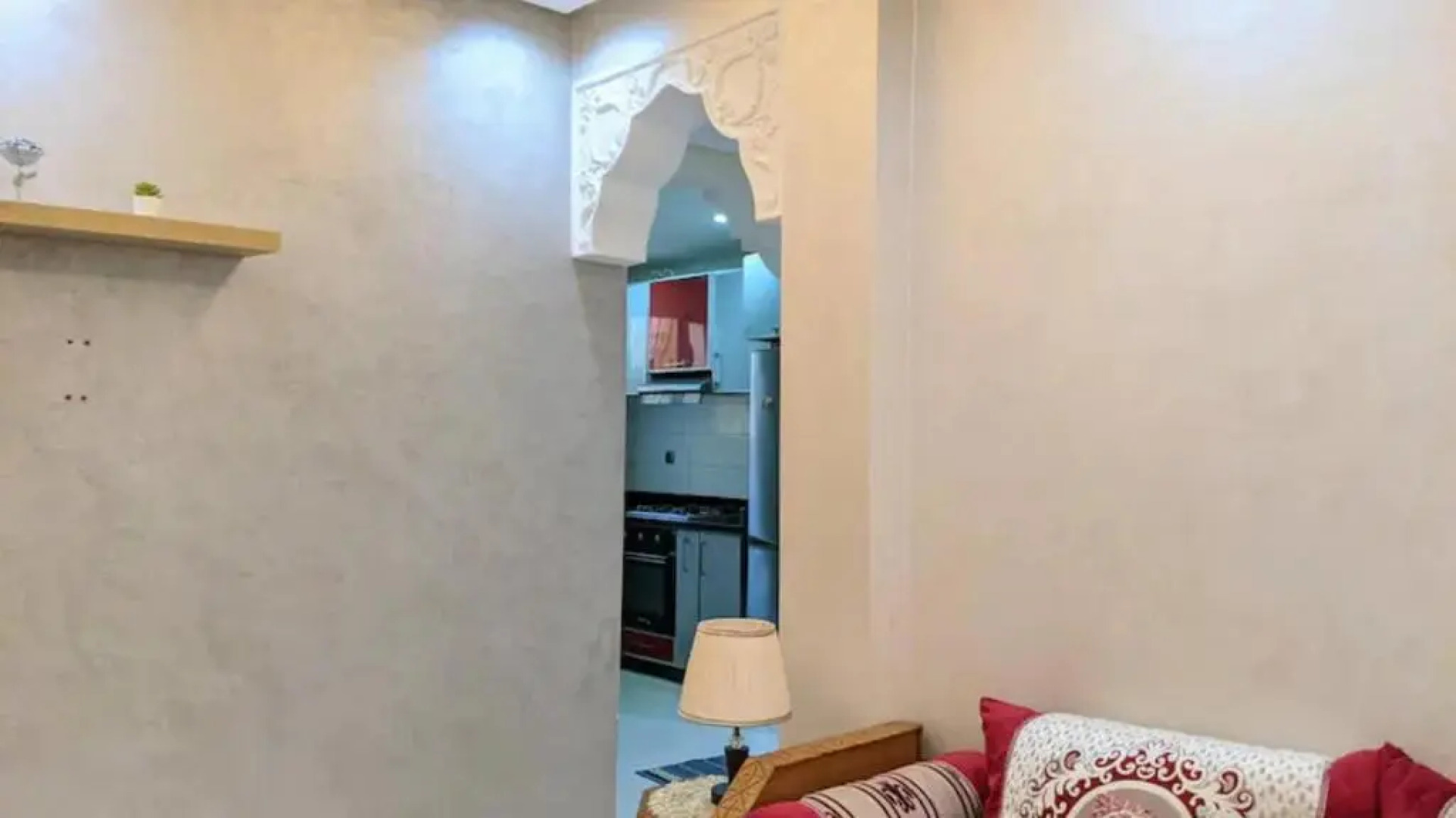 Classic and Comfy Apartment.Steps to Sea.Tarmway