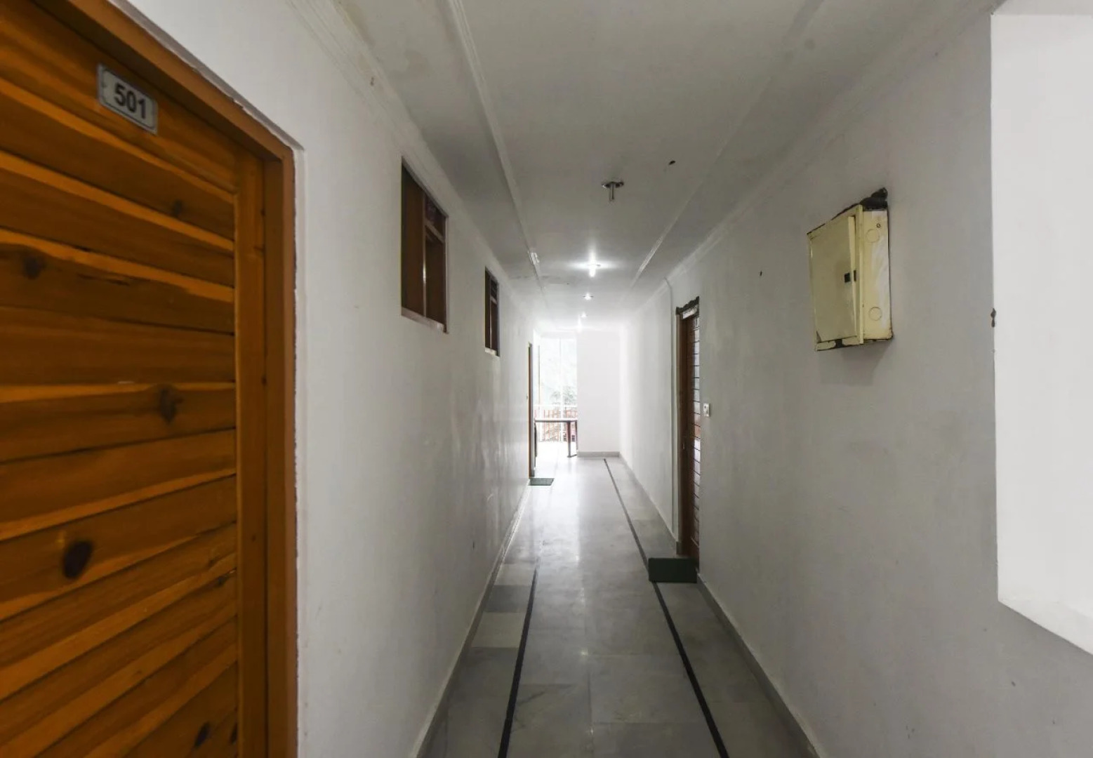 OYO 4751 Hotel Akashdeep