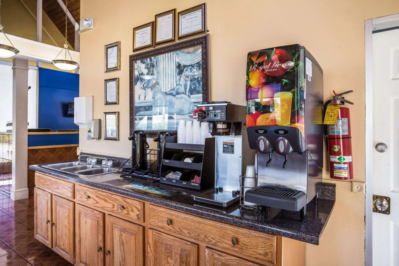 Super 8 by Wyndham Macon GA